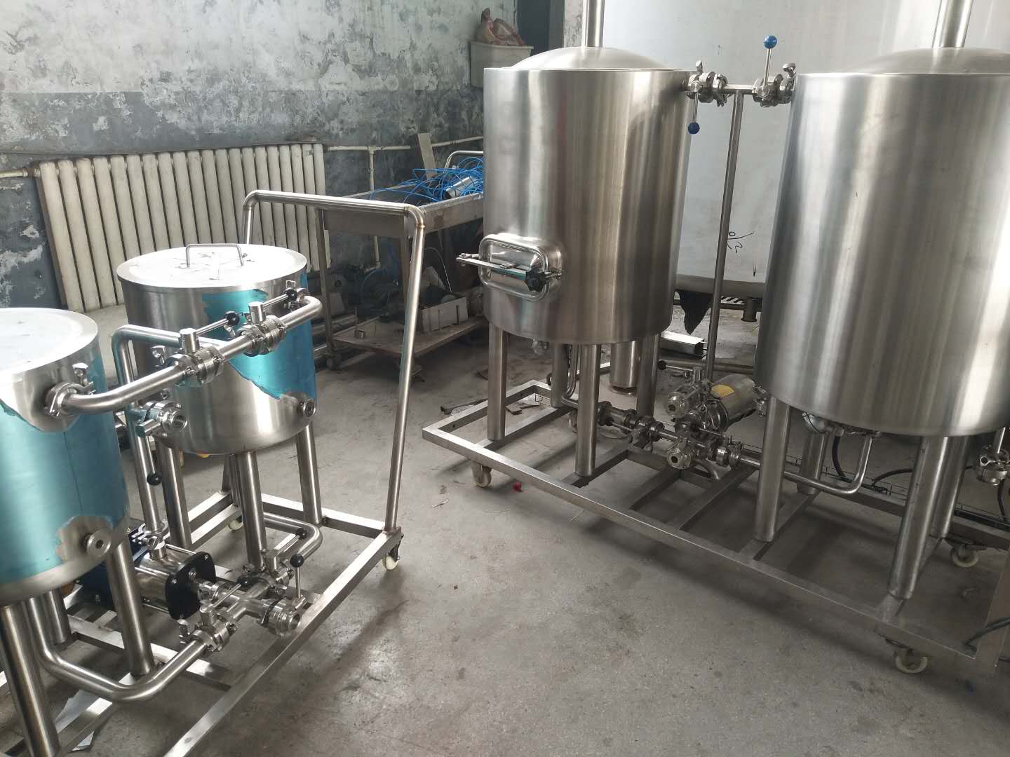home-beer-brewing-equipment.jpg