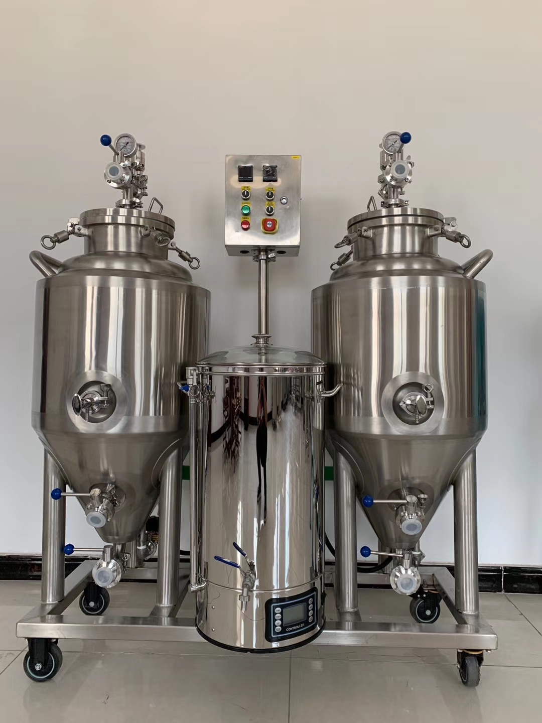 Belgium craft small size beer brewing equipment of Stainless steel from China factory 2020 W1