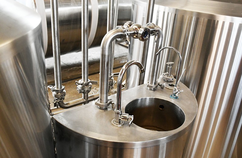 800 Liter-beer-brewery-mash system.jpg