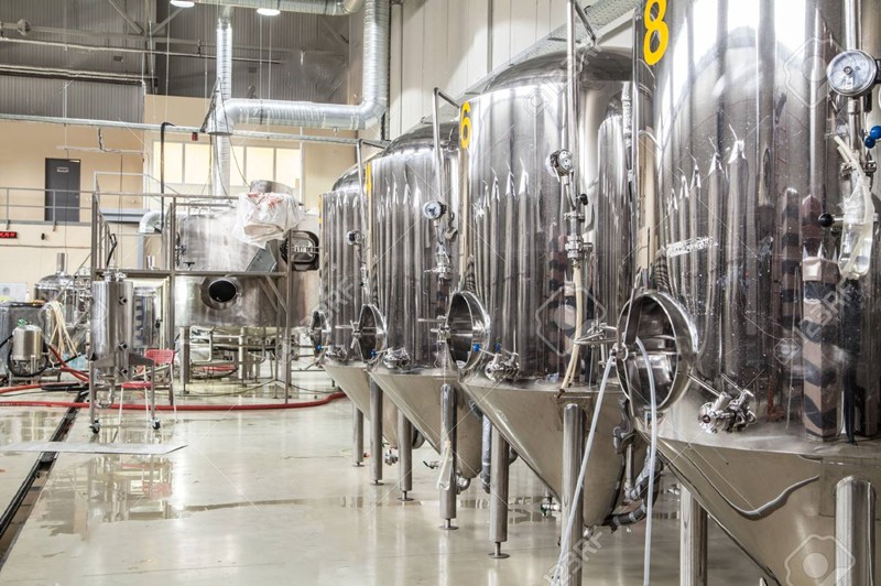 brewery-modern-beer-plant-with-brewering-kettles-tubes-and-tanks-made-of-stainless-steel-WEMAC.jpg