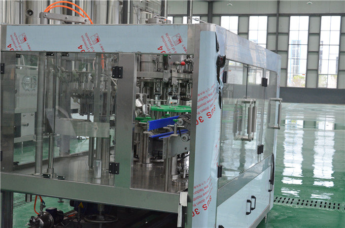 beer cans filling machine-filling line-beer brewing filling machine.JPG